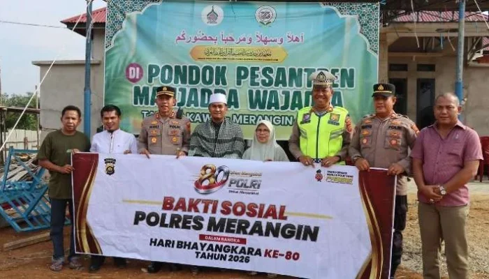 Bhakti Sosial Kapolres Merangin Kunjungi Ponpes Man Jadda Wa Jadda dalam Rangka Hari Bhayangkara Pihak Ponpes Perkuat Persatuan dan Kamtibmas