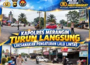 ‎Kapolres Turun Langsung Atur Lalu Lintas, Pastikan Aktivitas Masyarakat Berjalan Lancar